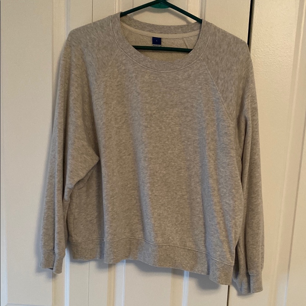 Old Navy Gray Crew Neck Sweater - Size L